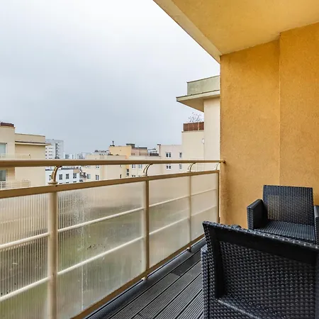 Zadumana 3/5 By Homeprime Warszawa Zewnętrze zdjęcie