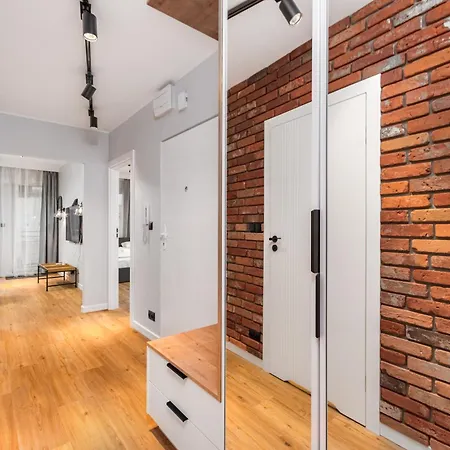 Zadumana 3/5 By Homeprime Warszawa Zewnętrze zdjęcie